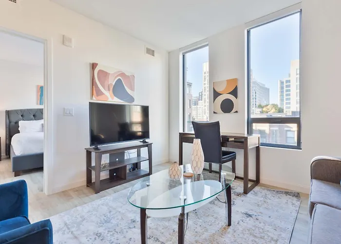 Luxury Apt With Kitchen In Fenway