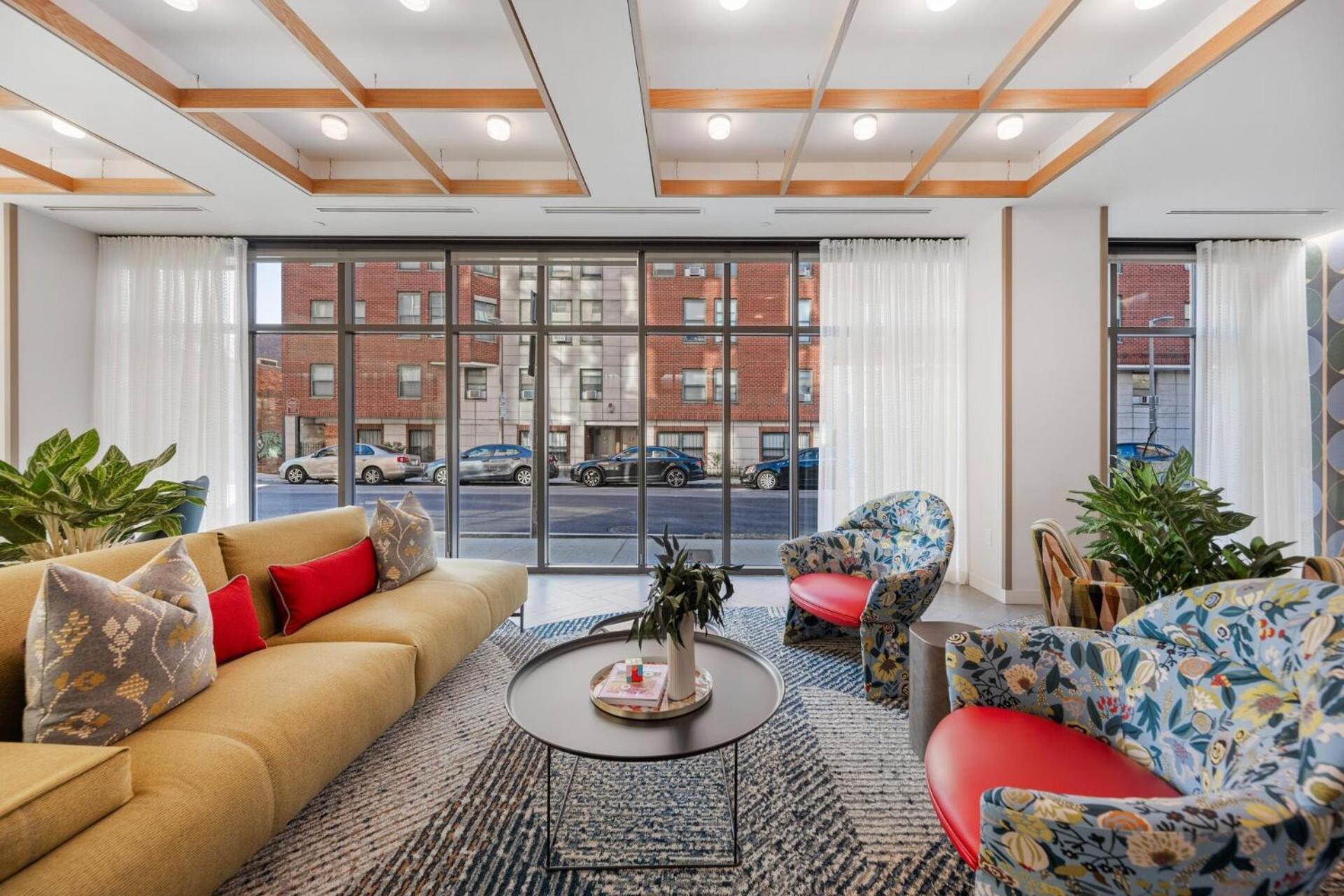 Luxury With Kitchen In Fenway