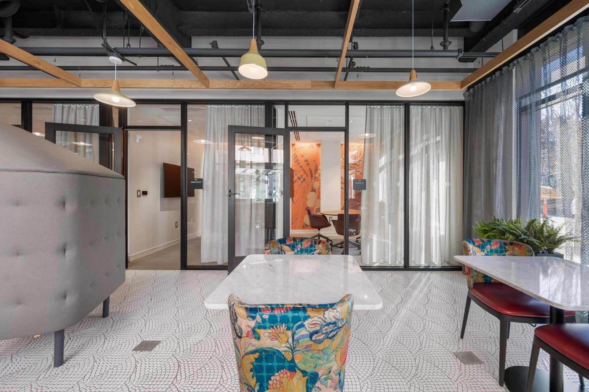 Luxury With Kitchen In Fenway Apartment Boston